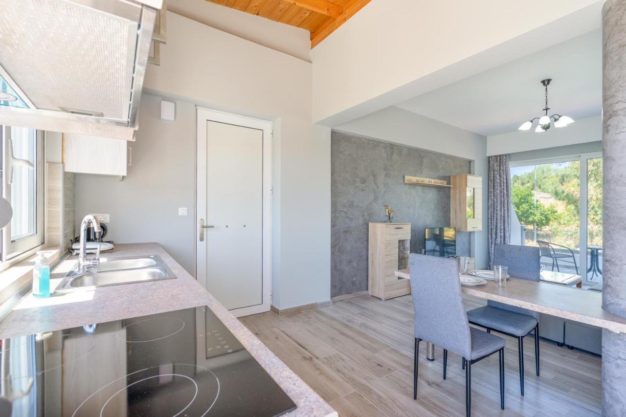 Aristos Garden Apartments Kalithiész Kültér fotó