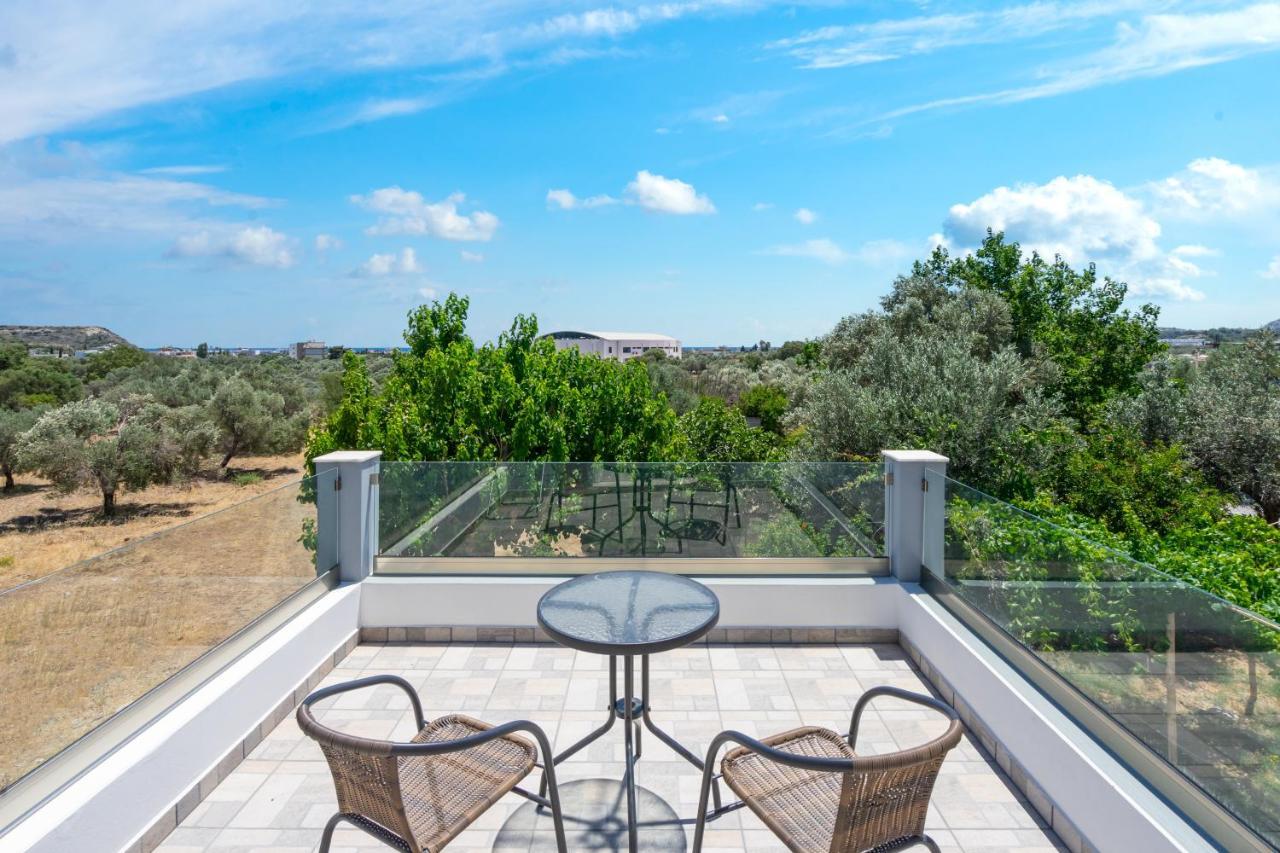 Aristos Garden Apartments Kalithiész Kültér fotó